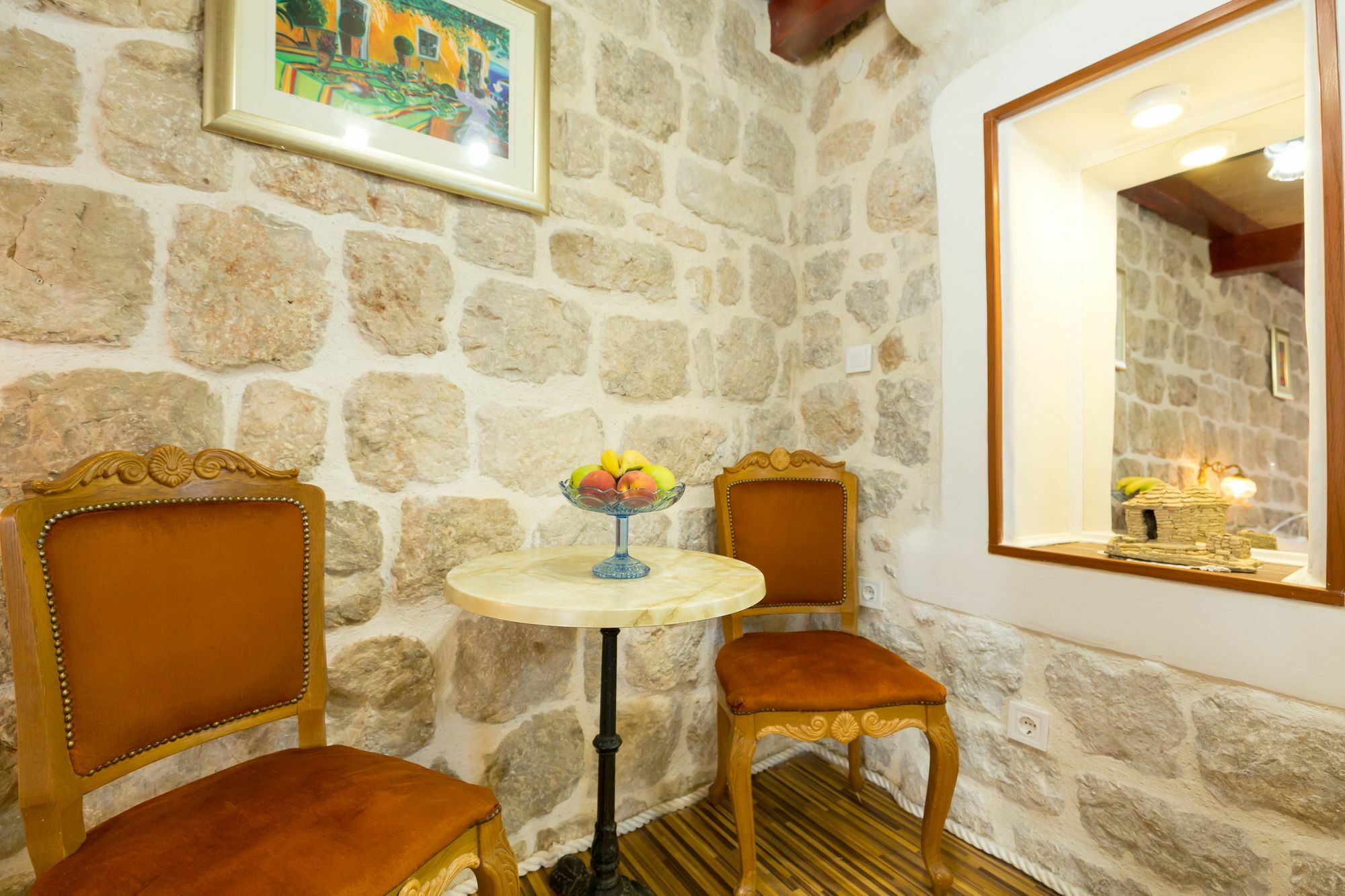Juliette's Palace Apartment